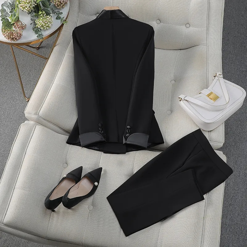 エレガントな赤黒の女性用パンツスーツ、オフィスレディ、女性用 - Women Formal Wear With Black Blazer のレビューと価格