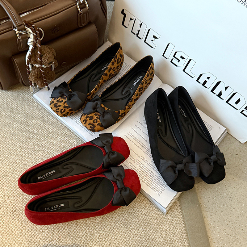 女性用マルチカラースエードバレエフラットシューズ、ボウディテ - Women Formal Wear Shoes のレビューと価格