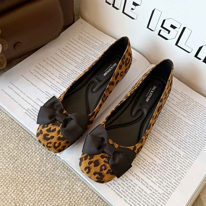 女性用マルチカラースエードバレエフラットシューズ、ボウディテ - Women Formal Wear Shoes のレビューと価格