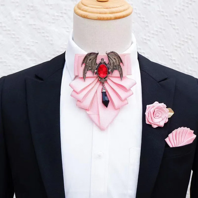 男性用の英国スタイルのボウブローチセット,花の襟付きのフォー - Women Formal Wear Korean のレビューと価格